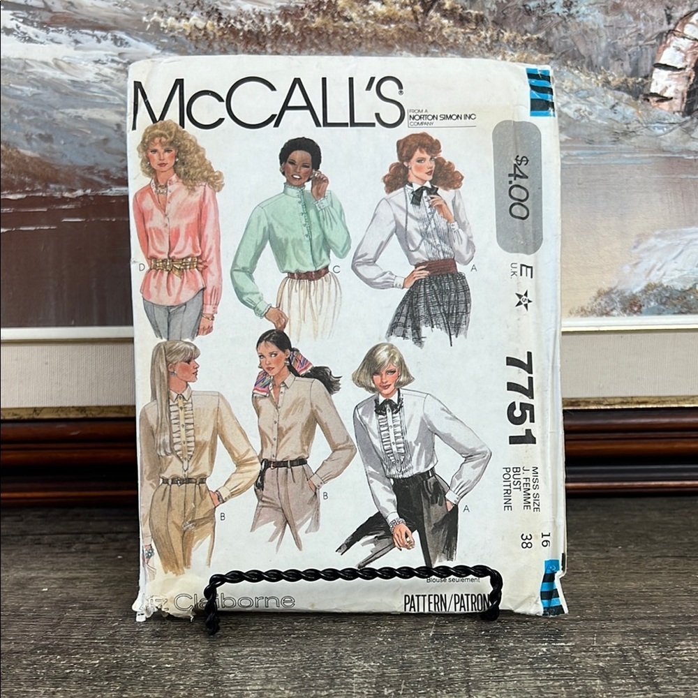 Vintage McCall's Sewing Pattern Blouses Size 16 7751